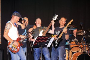 Auftritt Merl Dorffest3